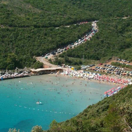 Kuca Pavle Trsteno Budva Luaran gambar